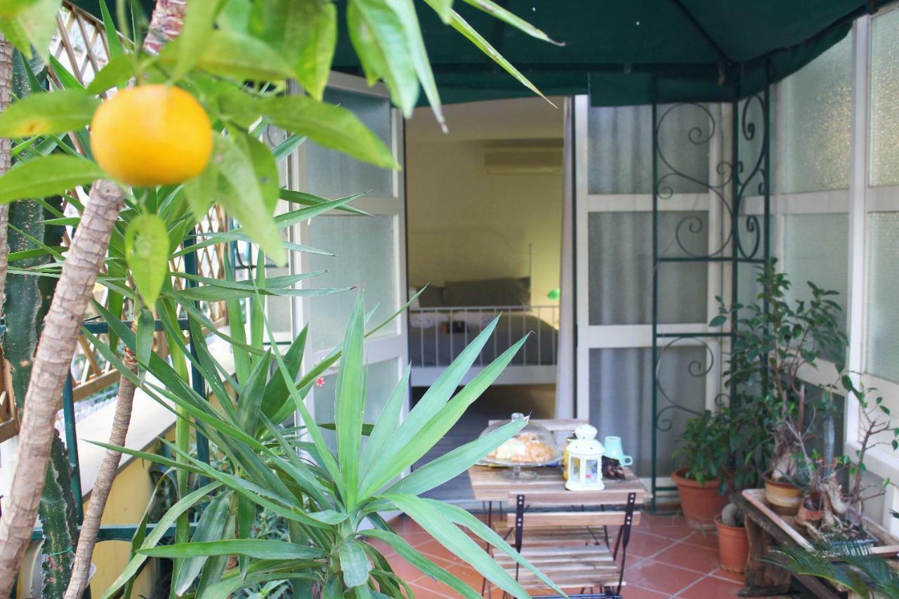 La Suite Del Prof Napoli Bagian luar foto